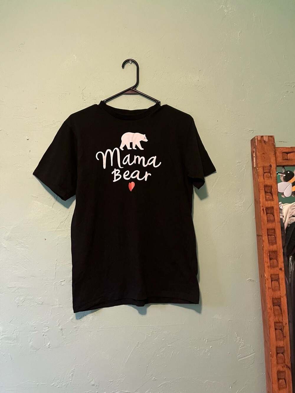 JXT Apparel Co. Mama Bear T-Shirt Size M Black Short Sleeve